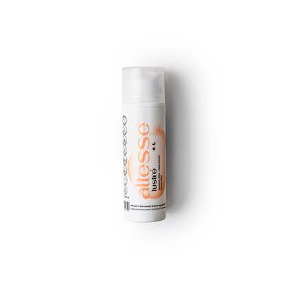 Lustre Vit C Niacinamide Brightening Gel Cream 50 ml